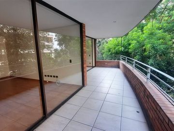 Departamento en Venta en Presidente Riesco - Metro Alcántara