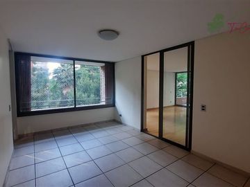 Departamento en Venta en Presidente Riesco - Metro Alcántara