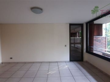 Departamento en Venta en Presidente Riesco - Metro Alcántara