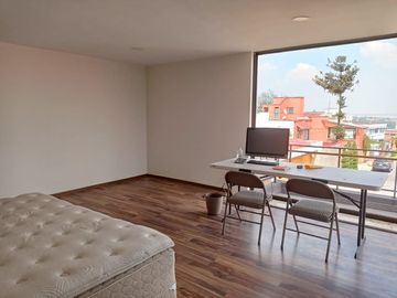 CASA EN VENTA EN TECAMACHALCO CALLE CON SEGURIDAD