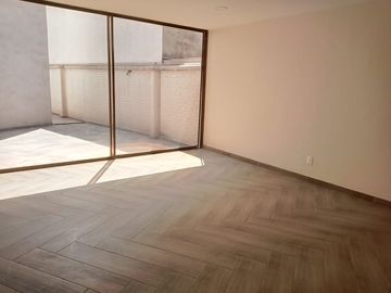 CASA EN VENTA EN TECAMACHALCO CALLE CON SEGURIDAD