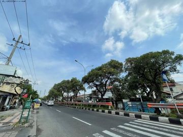 RUKO + TANAH (EX INDOMARET) NOL JALAN RAYA KEMBAR BANYU URIP