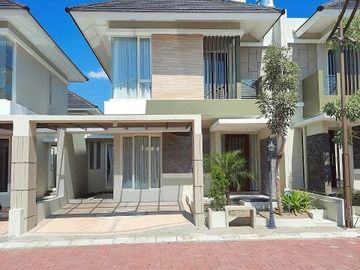 Rumah Mewah Full Furnish dekat UGM