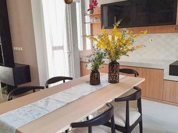 Rumah Mewah Full Furnish dekat UGM