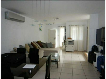 CASA EN PH AUGUSTA PASEO DEL NORTE BRISAS DEL GOLF 3REC 2B    275M2