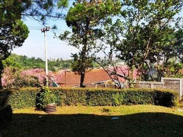 Rumah Adem di Cikutra Dekat Cigadung, Dago & Tubagus Ismail