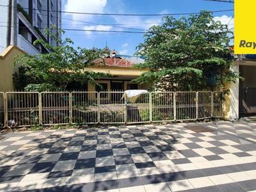 Disewakan Rumah Pusat Kota di Jalan Progo, Darmo, Surabaya