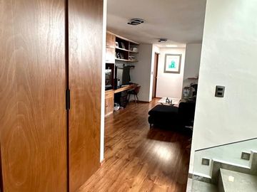Excelente Casa en Venta en Miravalle