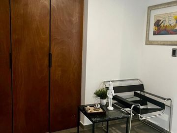 Excelente Casa en Venta en Miravalle