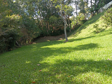 finca en arriendo/venta en el canada. Cod A400497