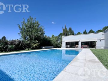 Casa exclusiva en Miralagos