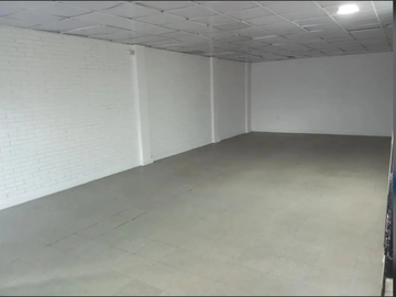 local en arriendo en siete de agosto. Cod A225