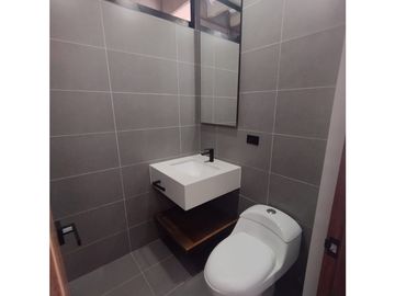 Venta de Apartamento Moderno en Medellín Poblado, Las Palmas
