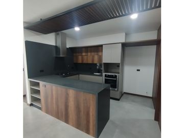 Venta de Apartamento Moderno en Medellín Poblado, Las Palmas