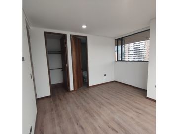 Venta de Apartamento Moderno en Medellín Poblado, Las Palmas