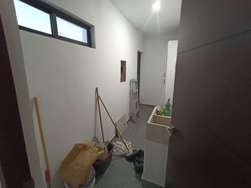 CASA EN PRIVADA PRADOS DE LA CONQUISTA