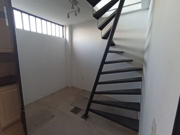 CASA EN PRIVADA PRADOS DE LA CONQUISTA