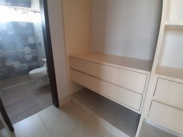 CASA EN VENTA URBANIZACIÓN SEVILLA | 1190