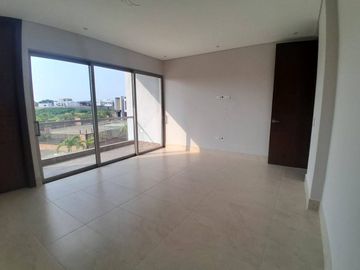 CASA EN VENTA URBANIZACIÓN SEVILLA | 1190