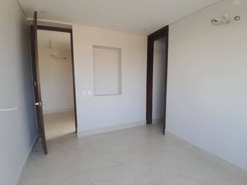 CASA EN VENTA URBANIZACIÓN SEVILLA | 1190