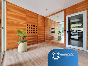 VENTA DEPARTAMENTO Duplex DOS DORMITORIOS - Terraza exclusiva y balcon frente al parque Independencia - FINANCIACION - Av. Pellegrini 2632