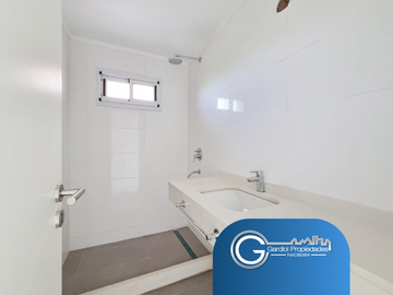 VENTA DEPARTAMENTO Duplex DOS DORMITORIOS - Terraza exclusiva y balcon frente al parque Independencia - FINANCIACION - Av. Pellegrini 2632
