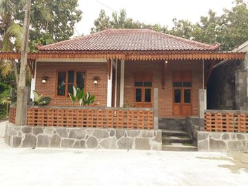 Villa Etnik Baru Strategis Bagus Jalan Kaliurang km 10