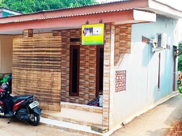 Rumah Dijual BU + 2 Kontrakan Dekat Stasiun Rawa Buntu