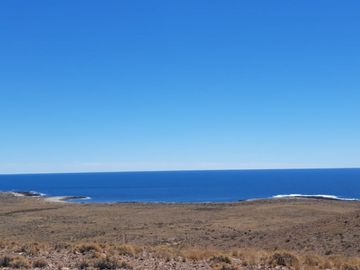 VENTA CASA CON PILETA EN PLAYAS DORADAS RIO NEGRO