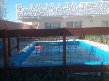 VENTA CASA CON PILETA EN PLAYAS DORADAS RIO NEGRO