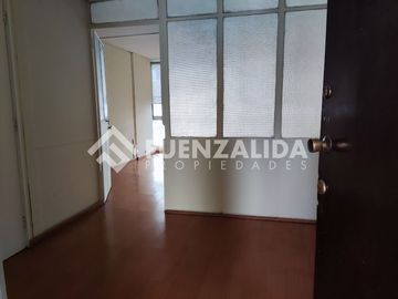 Venta Oficina Santiago 1 privado 1 baño