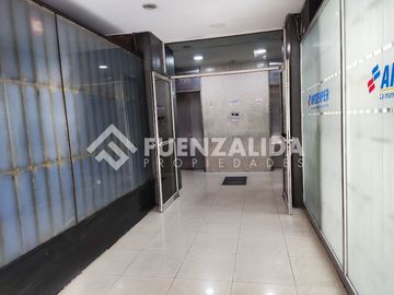 Venta Oficina Santiago 1 privado 1 baño