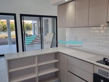 Casa en una planta en Barrio Lagos de Canning a estrenar