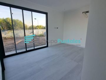 Casa en una planta en Barrio Lagos de Canning a estrenar