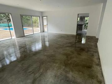 Venta Casa 5 ambientes,  San Isidro Labrador.