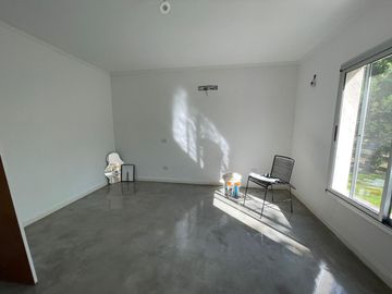 Venta Casa 5 ambientes,  San Isidro Labrador.