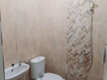 Rumah Baru Gress di Gayung Kebonsari Tinggal 1 Unit Buruan