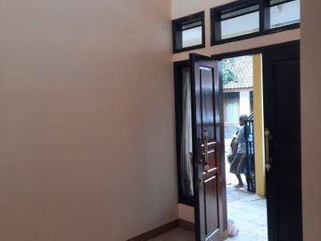 Komplek perum antapani LT Lb 80/130 2KT 2KM SHM IMB 990jt dekat ke jalan raya keamanan 24 jam