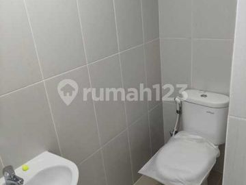 Dijual Rumah 2 Lantai Siap Huni di Gading Serpong, Tangerang