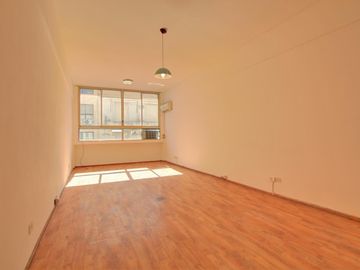 Departamento en Venta en Tribunales, Capital Federal