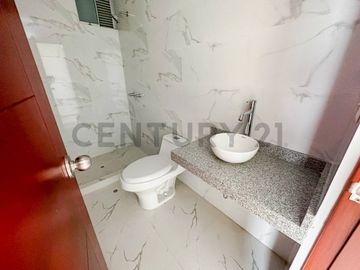VENTA DEPARTAMENTO TRIPLEX SAN BORJA NO PAGA ALCABALA - 169m2!