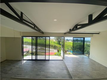 VENTA CASA CAMPESTRE PARA ESTRENAR  VIA CIRCASIA