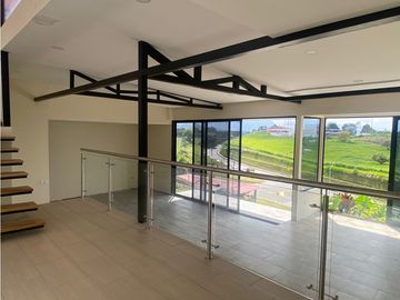 VENTA CASA CAMPESTRE PARA ESTRENAR  VIA CIRCASIA