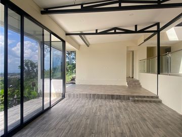 VENTA CASA CAMPESTRE PARA ESTRENAR  VIA CIRCASIA