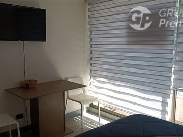 Depto 1D Amoblado con Balcón y Edificio Equipado
