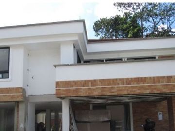 casa en venta en terrazas de mensuli. Cod V2341