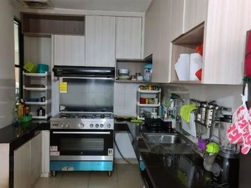 Rumah Cantik Semi Furnish 5 Kamar Tidur di Sektor 7 Kebayoran Bintaro 4650