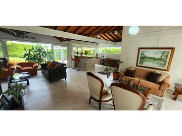 Casa Campestre Cerca al Club Campestre de Armenia