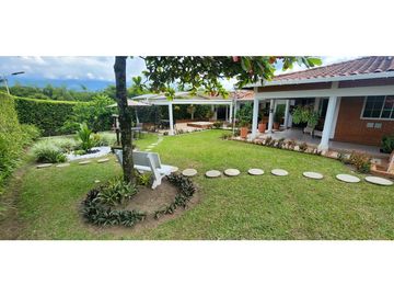 Casa Campestre Cerca al Club Campestre de Armenia