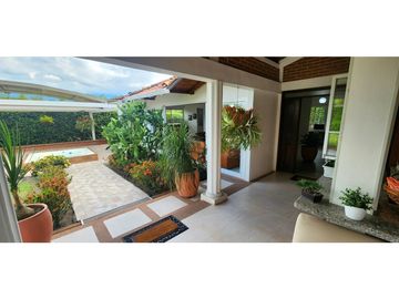 Casa Campestre Cerca al Club Campestre de Armenia
